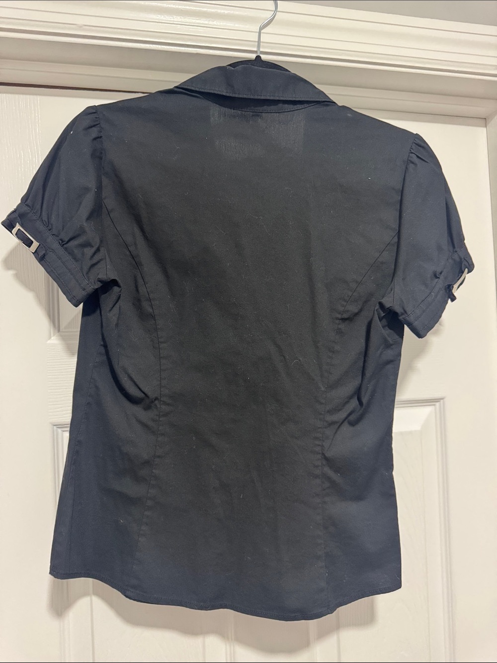 Express Women’s Black Short-Sleeve Button-Down Shirt - Picture 4 of 5
